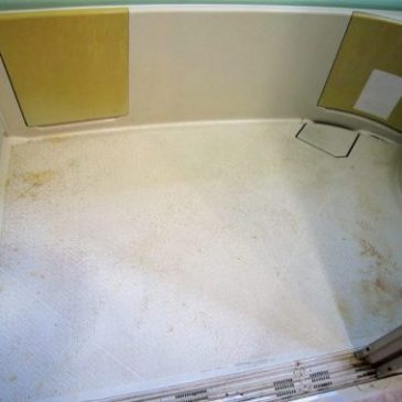 浴室洗い場　毛染め汚れは絶対に落ちません！